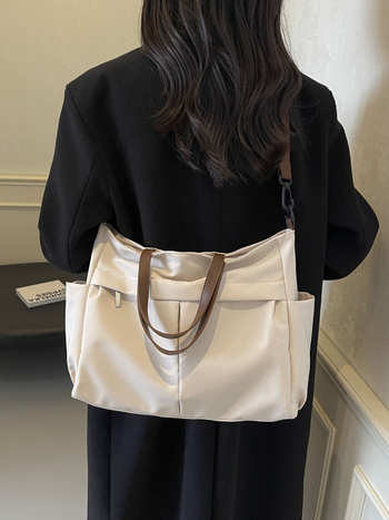 Найлонова чанта за рамо, урбан стил, хоризонтално квадратна форма, цип за затваряне, вътрешен джоб с цип