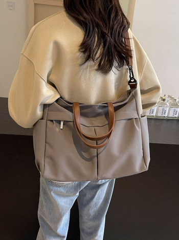 Найлонова чанта за рамо, урбан стил, хоризонтално квадратна форма, цип за затваряне, вътрешен джоб с цип