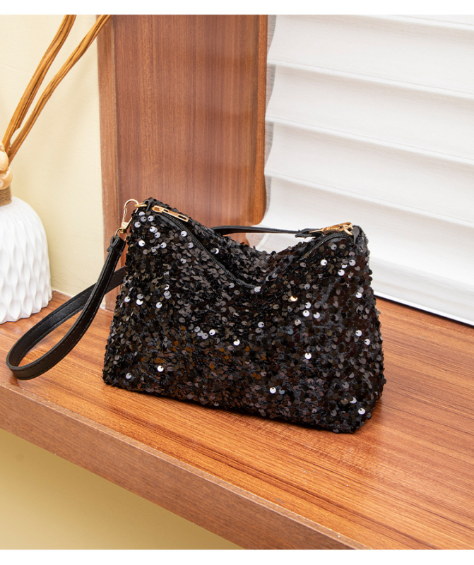 Koreai stílusú sequin táska egy vállpánttal, közepes méretű, vízszintes négyszögletes forma, cipzáras nyitás, poliészter bélés, belső zsebek telefonhoz és igazolványhoz, tavasz 2025