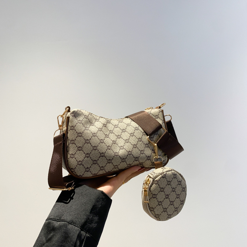 PU válltáska lánccal, városi egyszerű stílus, 3D szerkezetű, cipzáros, Tavasz 2025