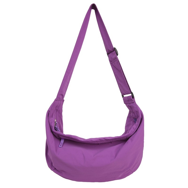 Dumpling Bag - Νάιλον, σχήμα dumpling, κλείσιμο με φερμουάρ, εσωτερικό με λαμιναρισμένο διαμέρισμα, επένδυση πολυεστέρα