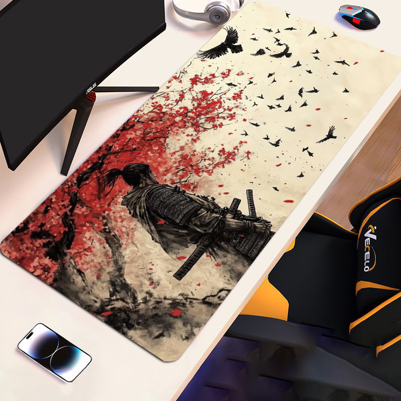 Голяма подложка за мишка с противохлъзгаща повърхност от естествен каучук, термопечат, размери 300×600×2 мм или 300×700×2 мм.