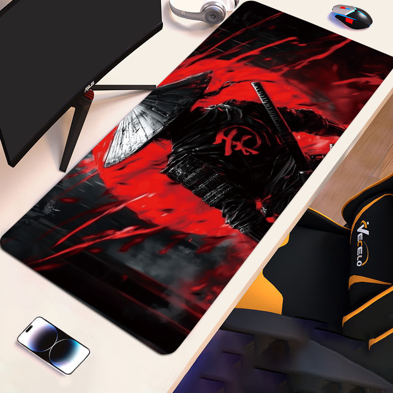 Голяма подложка за мишка с противохлъзгаща повърхност от естествен каучук, термопечат, размери 300×600×2 мм или 300×700×2 мм.