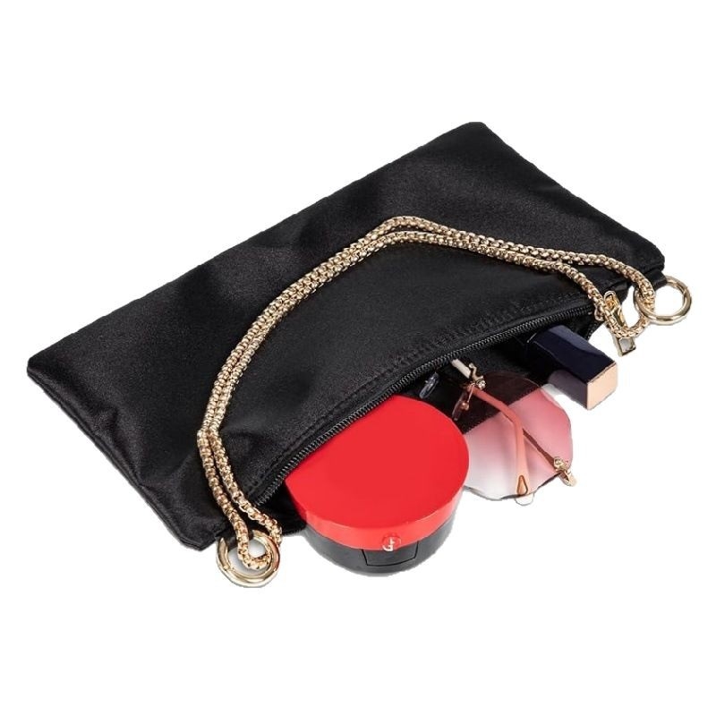 Βραδινή τσάντα με αλυσίδα από μαργαριάρια — ορθογώνιο σχήμα, PU υλικό, φερμουάρ, εσωτερική θήκη για κινητό