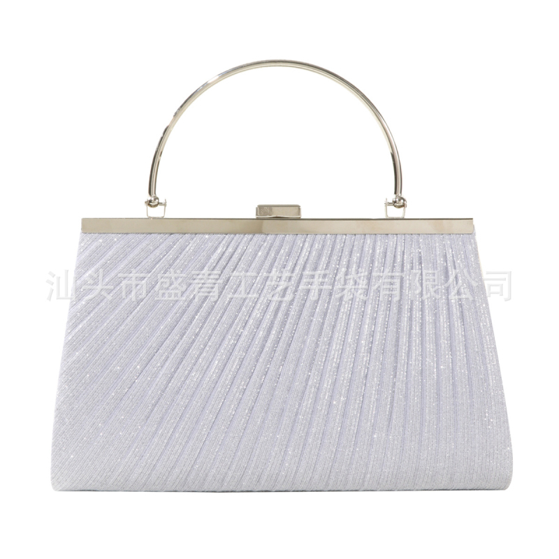 PVC moterų vakarinė rankinė, horizontalaus kvadrato formos, užsegamas raišteliais, poliesterio įdaila, gatvės stilius