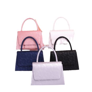 Γυναικεία βραδινή τσάντα, πολυεστερικό υλικό, πολυεστερική επένδυση, ορθογώνιο σχήμα, άνοιγμα με καπάκι, στυλ δρόμου