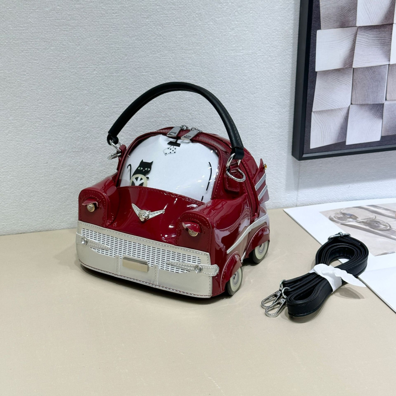 PU anyagú autó alakú kézitáska, utcai divat stílus, mini autó dizájn, cipzáras záródás, poliészter bélés