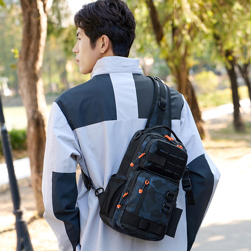 Daudzfunkcionāla ārējā plecu soma, neilona materiāls, ūdensnecaurlaidīga un izturīga, liela ietilpība, gaisa spilvena siksna, piemērota makšķerēšanai, pārgājieniem un riteņbraukšanai