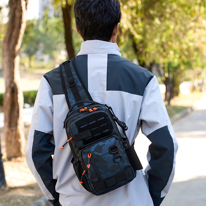 Daudzfunkcionāla ārējā plecu soma, neilona materiāls, ūdensnecaurlaidīga un izturīga, liela ietilpība, gaisa spilvena siksna, piemērota makšķerēšanai, pārgājieniem un riteņbraukšanai