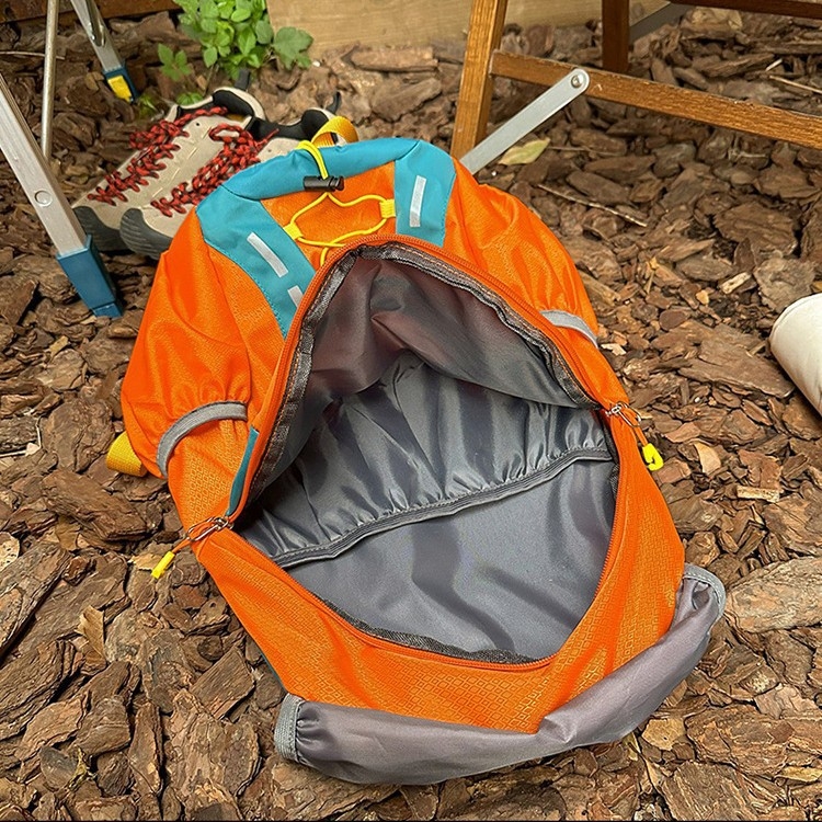 Ghiozdan pentru copii Unisex din nailon, respirabil și ușor pentru activități în aer liber, drumeții și școală — bretele curbate, căptușeală din poliester, stil modern