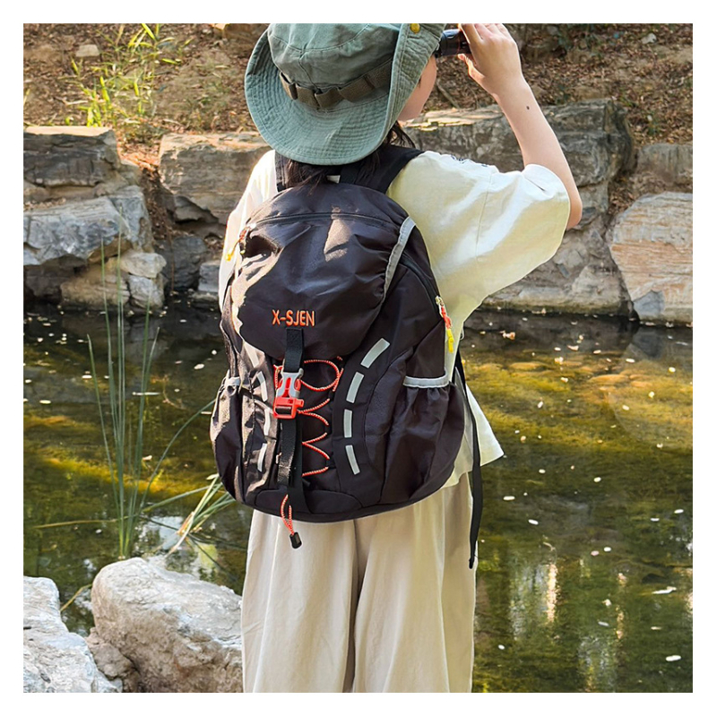 Ghiozdan pentru copii Unisex din nailon, respirabil și ușor pentru activități în aer liber, drumeții și școală — bretele curbate, căptușeală din poliester, stil modern