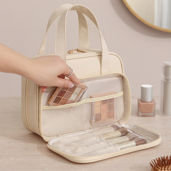 Унисекс квадратна водоустойчива чанта за пътуване за козметика, кожа-подобен филм, подплата полиестер, едноцветен дизайн