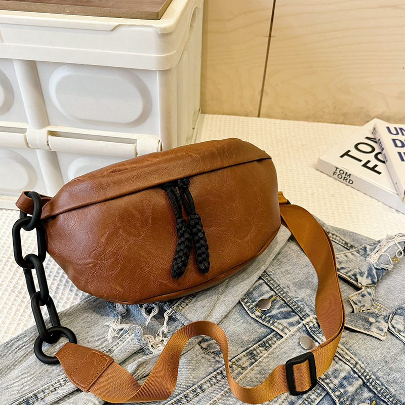 PU žena saddle torba, jesen 2023, zatvaranje na zip, poliester podstava, skriveni džep sa zatvaračem