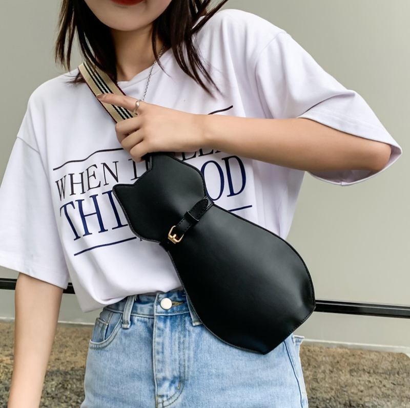 Crossbody rankinė iš PU medžiagos, ovalios formos, užtrauktukas, vidinė telefono kišenė