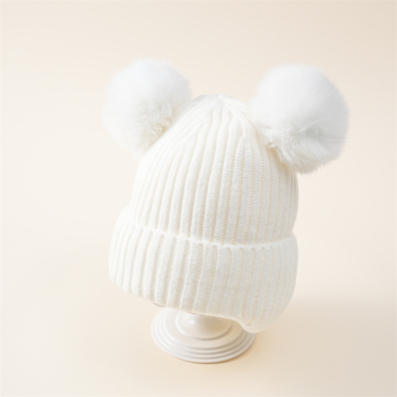 Pulóver sapka kupola alakú, meleg akril téli gyermek sapka 2–6 éveseknek.