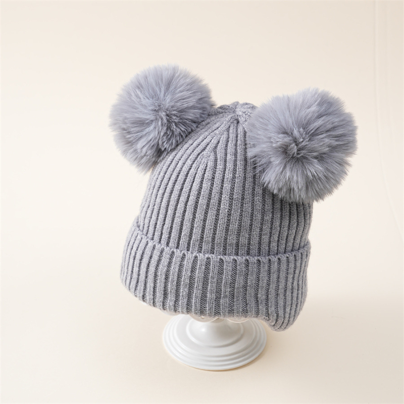 Pulóver sapka kupola alakú, meleg akril téli gyermek sapka 2–6 éveseknek.