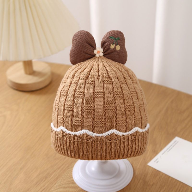 Pletena kapa za bebe – kupolast oblik, bez ruba, topla i otporna na vjetar, >96% pamuk, jacquard pletenje, za dob bebe 0–12 mjeseci