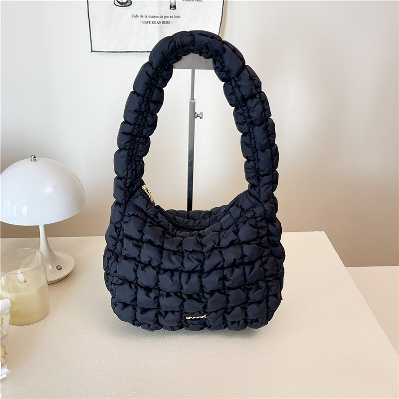 Medvilninė crossbody rankinė, miestiškas minimalistinis stilius, horizontaliai kvadrato forma, užtrauktukas, kišenė telefonui