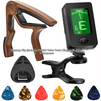 Σετ εξαρτημάτων κιθάρας με χορδές, πικ, capo, tuner και εργαλείο αλλαγής χορδών σε θήκη μεταφοράς; Υλικό: Μέταλλο/Ηλεκτρονικά/ABS; Μάρκα: XR; Για Δυτικά έγχορδα