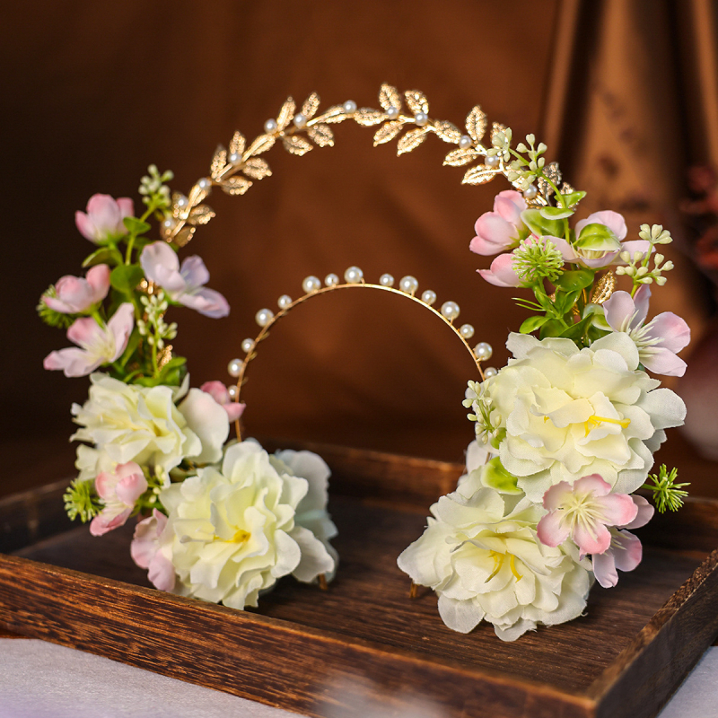 Ötvözetből készült fejfedő, ősi stílus, kézzel készített; ideális kínai ősi stílusú fotózáshoz és klasszikus táncelőadásokhoz