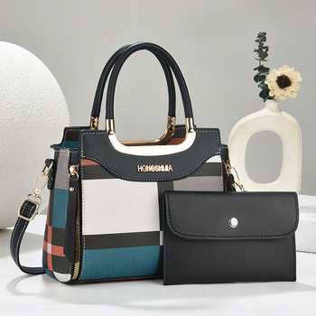 PU moterų rankinė per petį, horizontalaus kvadrato formos, vidutinė talpa, užtrauktukas atidarymas, poliesterio pamušalas, laminuota vidinė kišenė su užtrauktuku