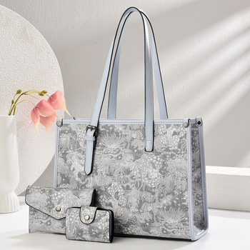 Дамска PU кофа чанта с веригова презрамка, кръстосана през рамо, заключване, вътрешни джобове с цип и за телефон