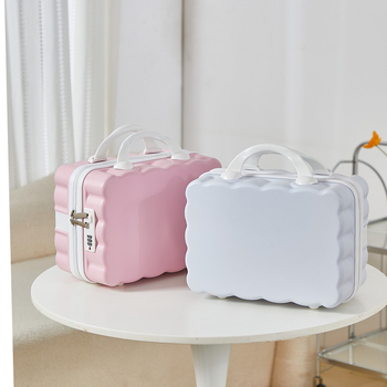 Пътуващ козметичен кейс от ABS+PC, ултралек и водоустойчив, с мокро/сухо разделение и полиестерна облицовка