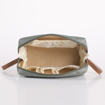 Козметична чанта, стил урбанистичен минимализъм, полиестер, едноцветна, за съхранение