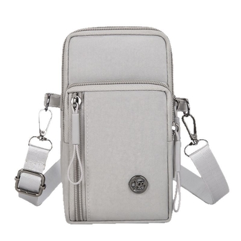 Nylonból készült keresztpántos oldaltáska, függőleges négyzetes alak, cipzár, poliészter bélés, telefon zseb, egy vállpánt, tavasz 2025