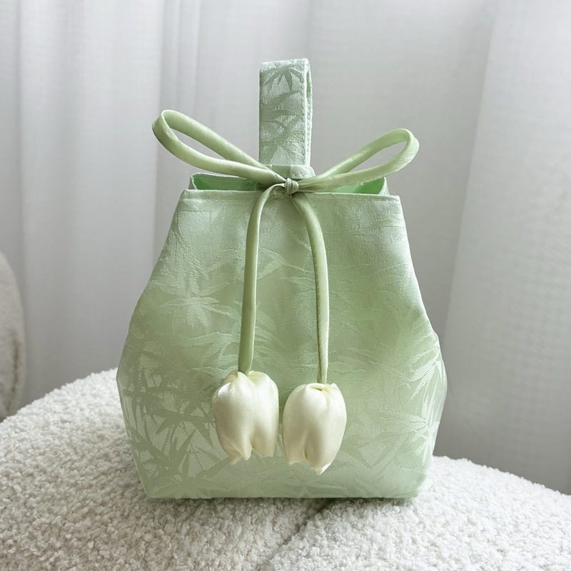 Audinių dovanų maišelis Deivės festivaliui, aliejinės tapybos stilius, skalbiamas, nešiojamas, siūta konstrukcija