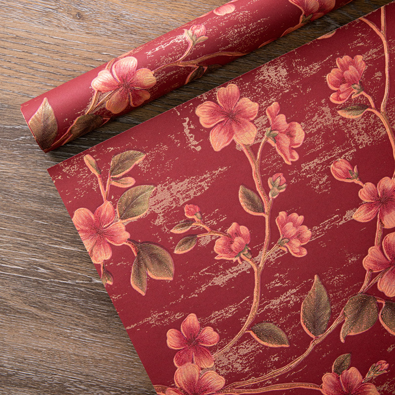 Опаковъчна хартия за подаръци с релефни флорални мотиви в ретро стил, специална хартия; толеранс ±2 см; подаръчна опаковка