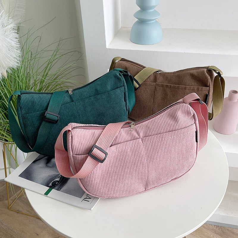 Corduroy torba preko ramena, dumpling oblik, street trend stil, zatvarač, unutarnja pretinica sa zipom i pretinica za mobitel