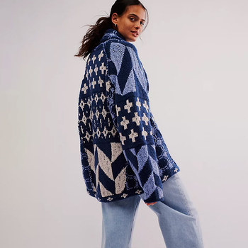 Džemper u kardiganskom stilu s apstraktnim uzorkom, reverni ovratnik, udoban kroj, dugi rukavi