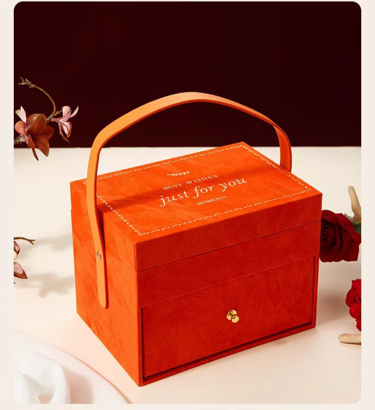 Двуслойна кутия с огледало от велур за сватбен подарък – кутия за грим и бижута с подаръчна опаковка