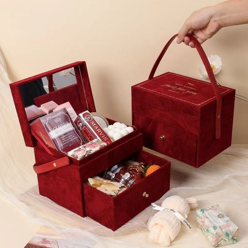 Двуслойна кутия с огледало от велур за сватбен подарък – кутия за грим и бижута с подаръчна опаковка