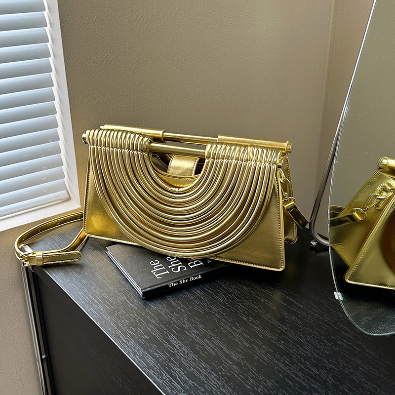 Crossbody torbica od PU kože, gradski jednostavni stil, horizontalni kvadratni oblik, magnetska kopča, džep za telefon