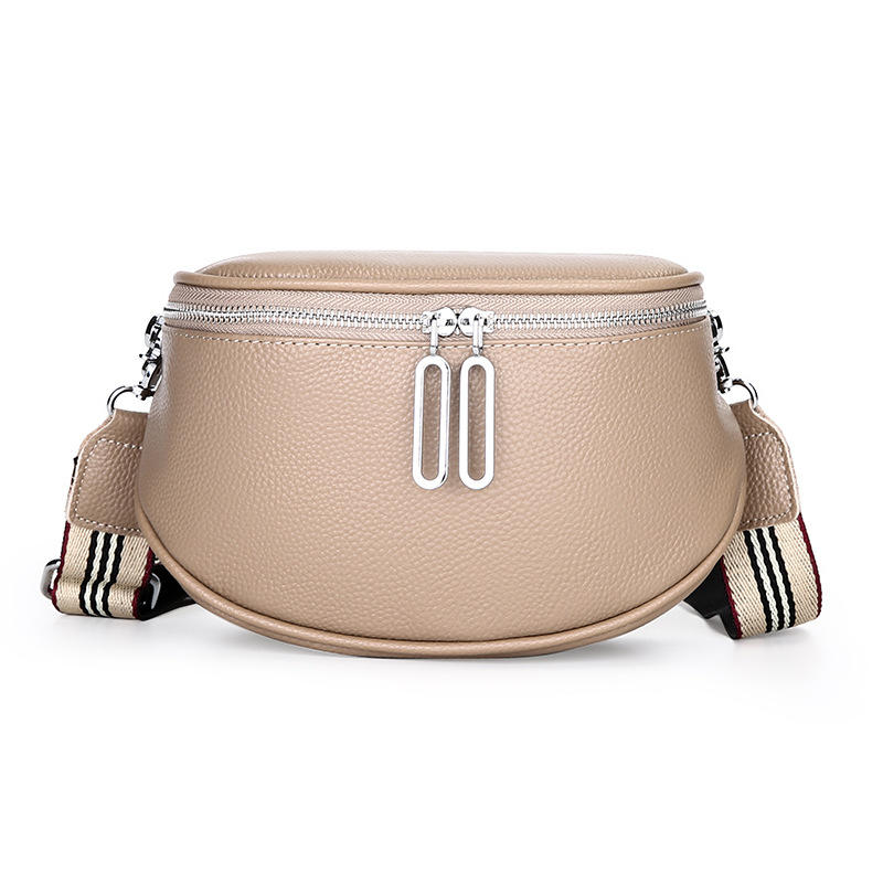 Ženska kožna torba tip sedlo — koža najviše kvalitete, zatvaranje na zip, unutarnji pretinac sa skrivenim zipom i džepom za mobitel, trodimenzionalni vanjski dizajn, podstava od poliestera