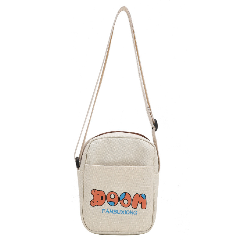 Platnena crossbody torba preko ramena sa zatvaračem, vertikalni kvadratni oblik, mekan materijal, bez podstave, s jednim remenom