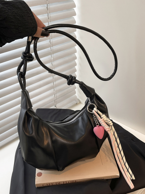 Dumpling-stílusú egyvállas táska, városi minimalizmus, PU bőr, cipzár, nyár 2025 megjelenés