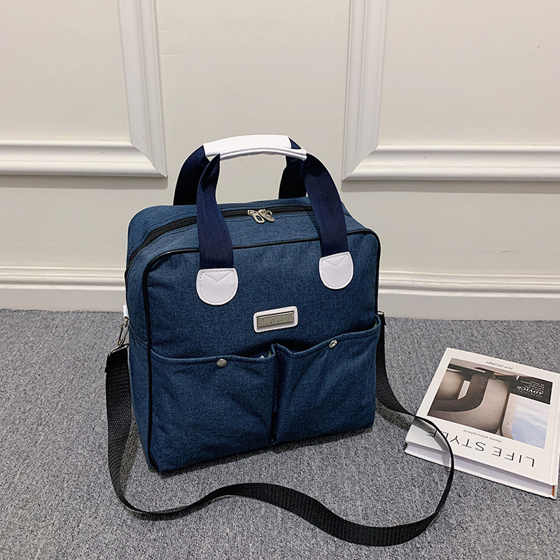 Kompaktna putna torba s crossbody remenom, vodootporan Oxford materijal, kapacitet ispod 20L, ultra lagana i sklopiva