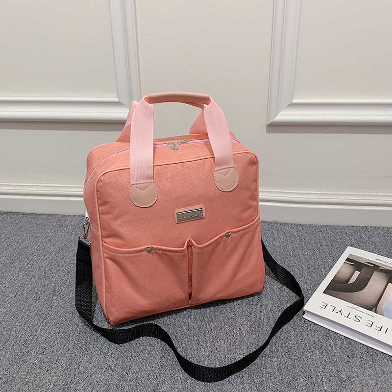 Kompaktna putna torba s crossbody remenom, vodootporan Oxford materijal, kapacitet ispod 20L, ultra lagana i sklopiva