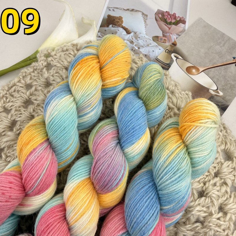 Вълнена прежда за ръчно плетене – ръчно боядисана, средна дебелина, бухти (прядено по Woolen; форма на конците: бухти; за ръчно плетене)