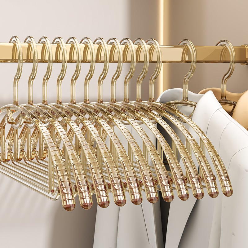 Закачалка за дрехи PET от Mom's joy – дебело тяло с кука, безшевна и противохлъзваща, за дома или общежитие