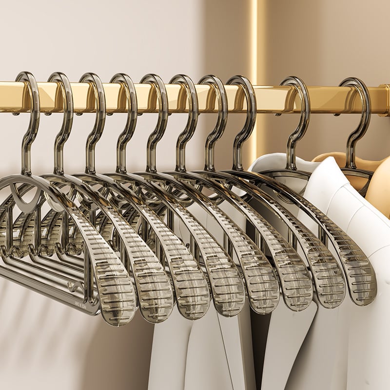 Закачалка за дрехи PET от Mom's joy – дебело тяло с кука, безшевна и противохлъзваща, за дома или общежитие