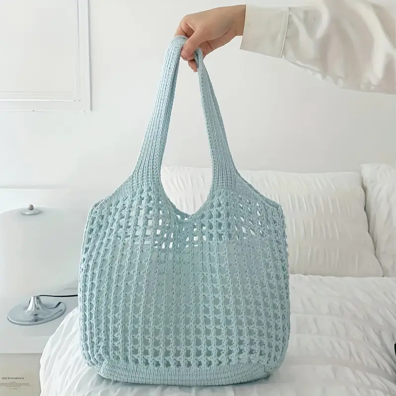 Tote torba s urbanim minimalističkim stilom, poliester, ovalni oblik, otvoreno gornje, dvostruke naramenice