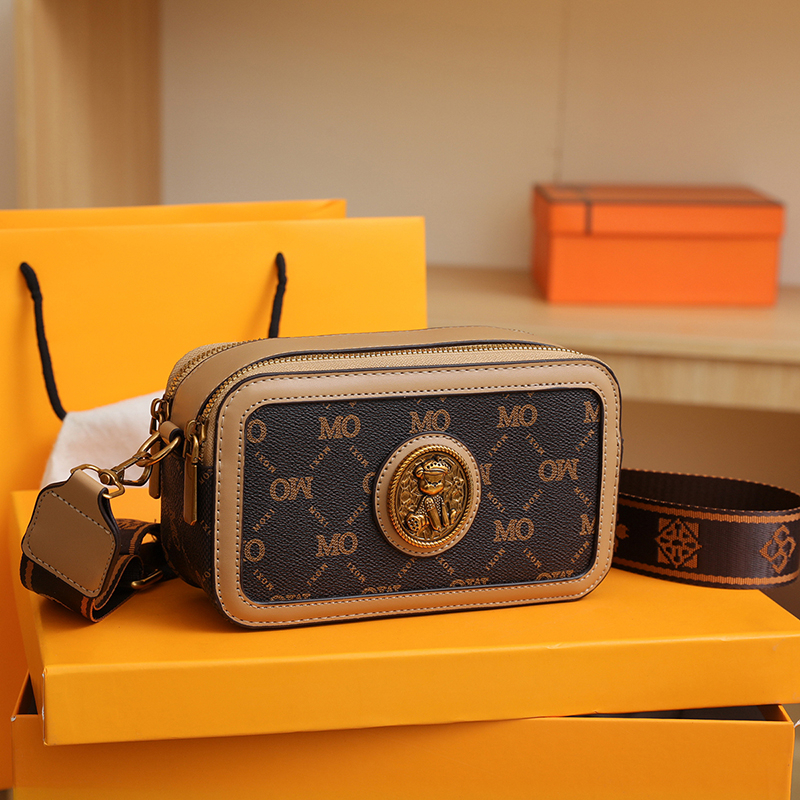 Uniszex poliészter táska PU béléssel, horizontális négyzet alakú forma, crossbody stílus, széles vállpánt, telefonzseb