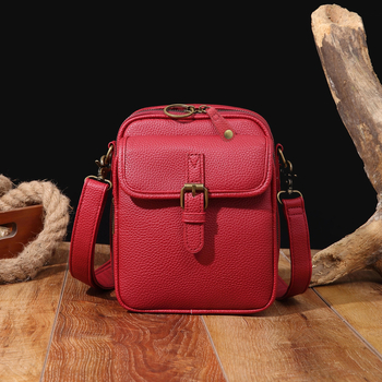 Unisex crossbody torba od PU, vertikalno kvadratnog oblika, zatvarač, unutarnji pretinci za telefon i identifikacijsku karticu s tajnim pretincem