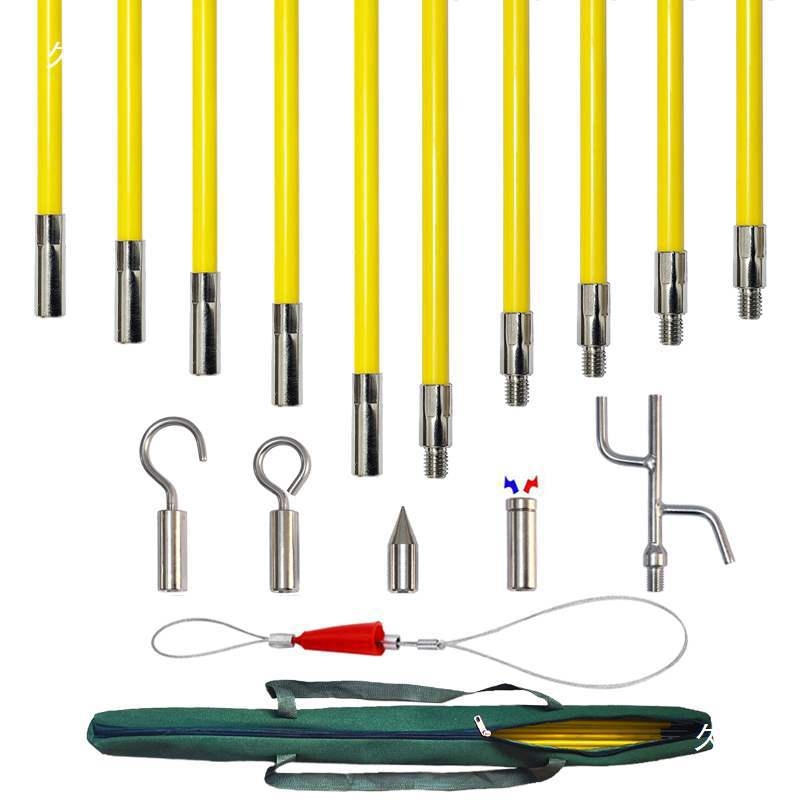 Dispozitiv multisecțiuni pentru ghidarea cablurilor în plafon, cu cârlig de tras cabluri