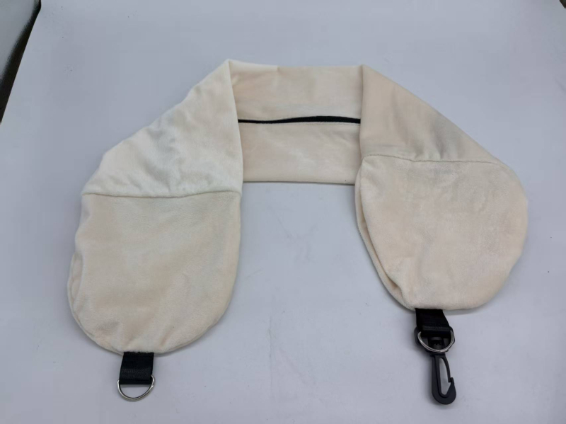 U formos kelioninis pagalvėlis su pūkeliu audiniu ir minkštu užpildu — suaugusiems, daugiafunkcinis