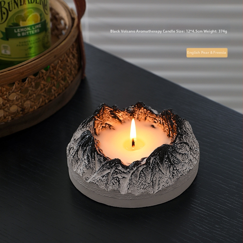 Vulkaninė aromaterapinė žvakė – Medžiaga: gipsas + sojų pupelės; Tipas: aromaterapijos žvakė; Forma: vulkaninė